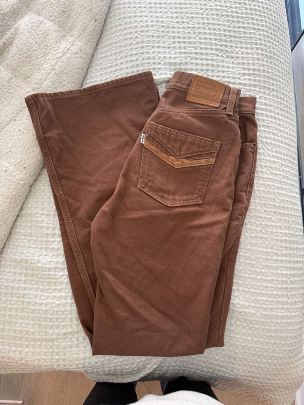 Levi's Men's Brown Straight Chino Pants